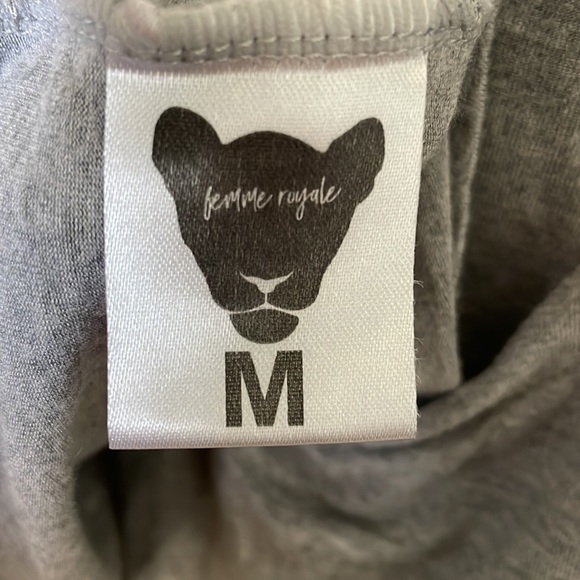 Femme Royale Open Back Top, Size Medium - Picture 4 of 6